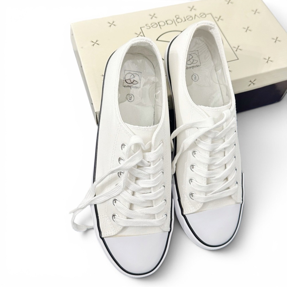 Everglades Loca-3 Womens White Canvas Low Top Sneakers Size 9 NEW